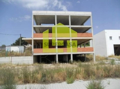 Prédio no Alvito, Alvito