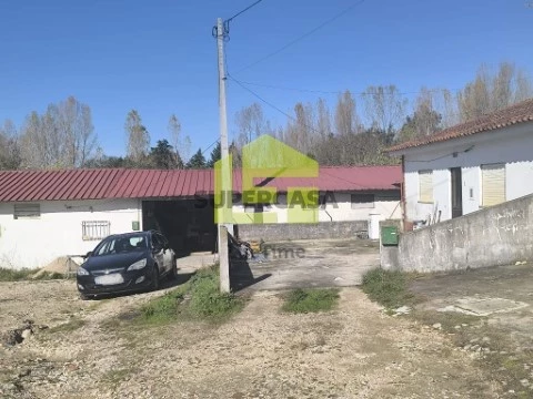 Prédio em Condeixa-a-Velha e Condeixa-a-Nova, Condeixa-a-Nova