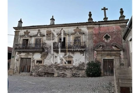 Haus 4 Zimmer auf Frechas, Mirandela