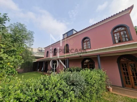Moradia T4 em São Pedro, Funchal