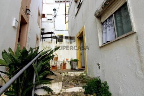 Moradia T3 em São João Batista, Castelo de Vide