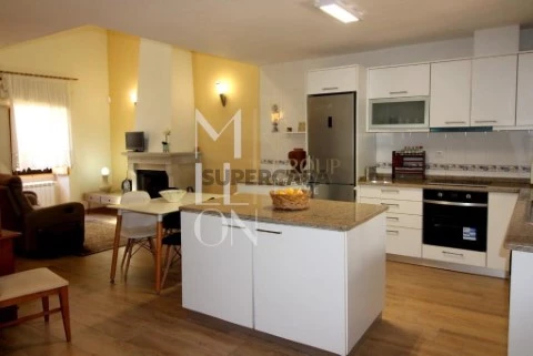Moradia T3 em Escalos de Baixo, Castelo Branco