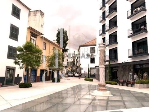 Loja em Santa Luzia, Funchal
