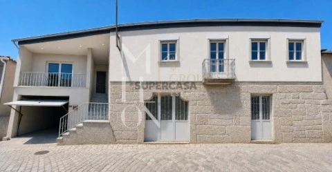 Moradia T4 em Romãs, Decermilo e Vila Longa, Sátão