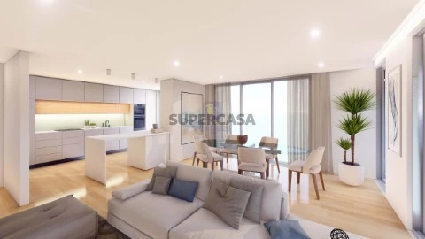 Apartamento T4 em Atouguia da Baleia, Peniche