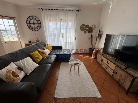 Apartamento T3 em Ferrel, Peniche