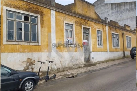 Immeuble au Cartaxo e Vale da Pinta, Cartaxo
