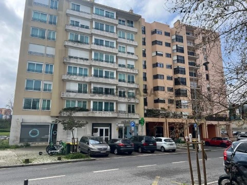 Garagem para Venda Lumiar