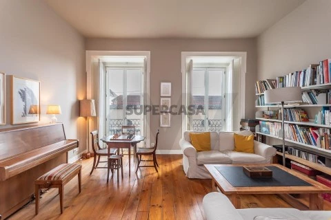 Apartamento T5 em Alcântara, Lisboa