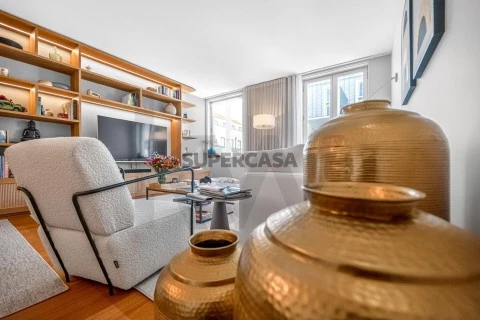 Apartamento T4 em Santa Maria Maior, Lisboa