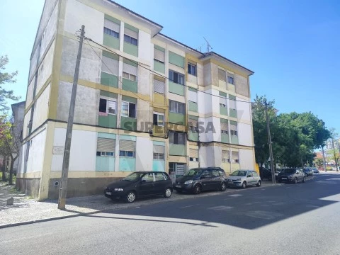 Apartamento T4 em Almada, Cova da Piedade, Pragal e Cacilhas, Almada
