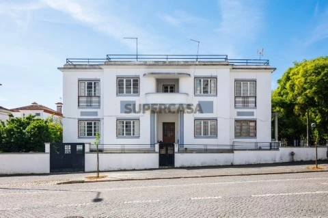 Moradia T8 em Santiago Maior e São João Baptista, Beja