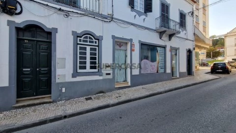 Comercial em Coruche, Coruche