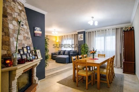 Apartamento T3 em Encosta do Sol, Amadora