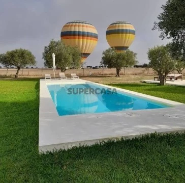 Moradia T8 em Santa Vitória e Mombeja, Beja