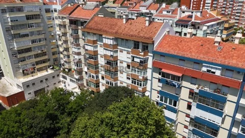 Apartamento T3 em São Domingos de Benfica, Lisboa