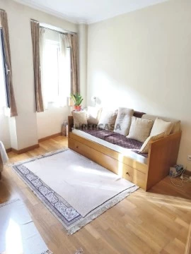 Apartamento T0 em Arroios, Lisboa