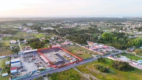 Terreno em Arrentela, Seixal