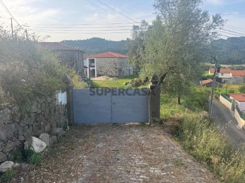 Moradia T6 Duplex na Ribeira do Neiva, Vila Verde
