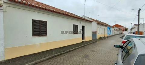 Moradia T3 em Couço, Coruche