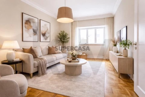 Apartamento T3 em Beato, Lisboa