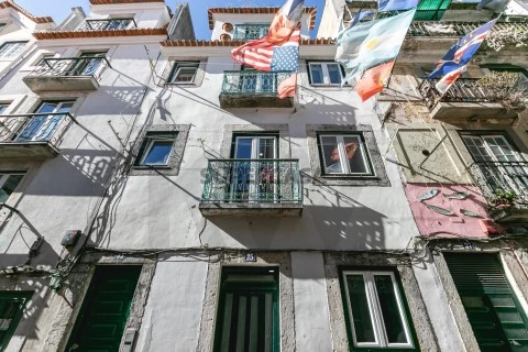 Building in Misericórdia, Lisboa
