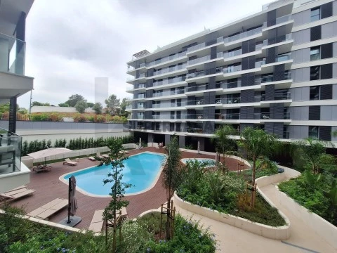 Apartamento T3 em Avenidas Novas, Lisboa