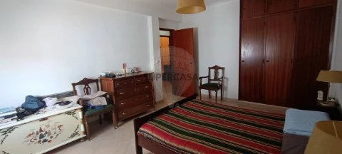 Apartamento T3 em Salvador e Santa Maria da Feira, Beja