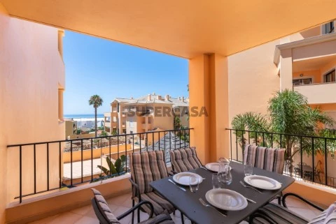 Apartamento T3 em Luz, Lagos com Piscina, Elevador