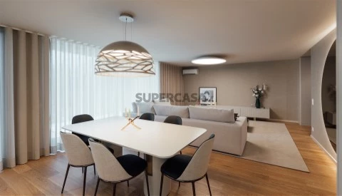 Duplex T3 em Santa Marinha, Vila Nova de Gaia