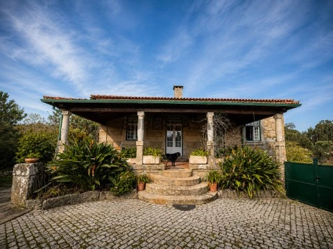 Quinta T5 c/ Piscina e terreno c/ 20.000 m² | Santa Comba - Ponte de Lima
