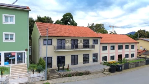 Prédio - Ponte de Lima