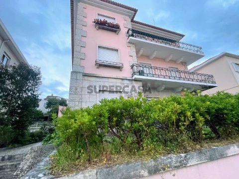 Apartamento T5 em Santo António dos Olivais, Coimbra