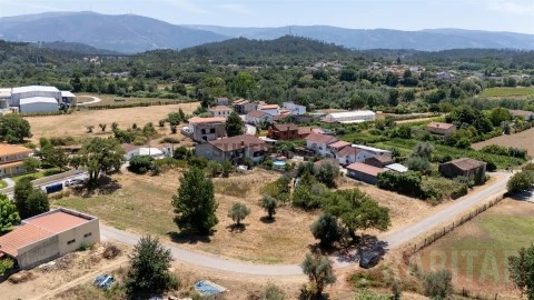 Moradia T5 em Foz de Arouce e Casal de Ermio, Lousã
