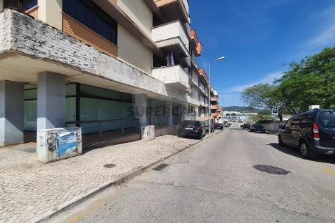 Apartamento T3 em São Sebastião, Setúbal