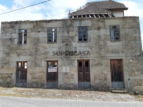 Moradia T0 em Fornos de Algodres, Fornos de Algodres