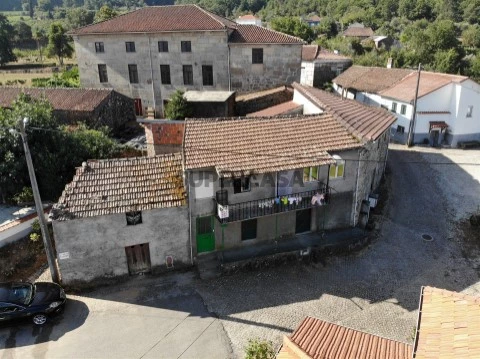 Moradia T3 em Castelo de Penalva, Penalva do Castelo