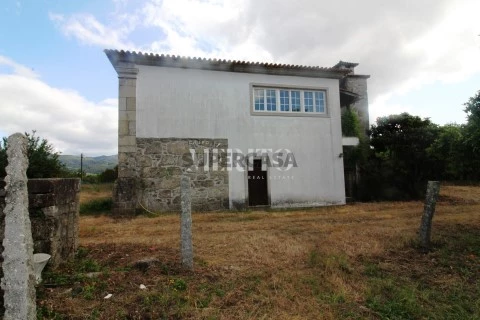 Huis 5 kamers Op Amares e Figueiredo, Amares