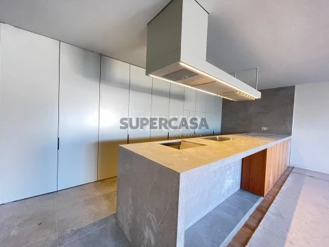 Moradia T3 em Tebosa, Braga