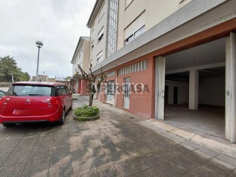 Garage auf Vila Boa, Barcelos