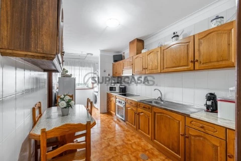Apartamento T2 em Cidade da Maia, Maia