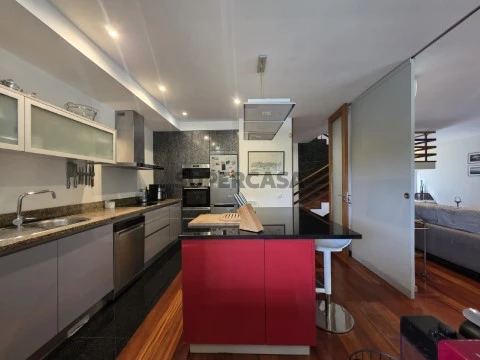 Apartamento T3 Duplex Premium em Condomínio Fechado com Piscina | Macieira da Maia | Vila do Conde