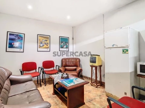 Comercial em Caia, São Pedro e Alcáçova, Elvas