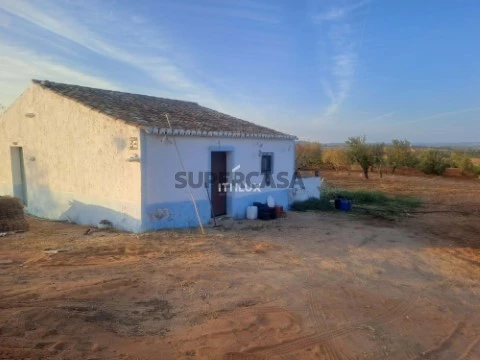 Terreno em Pêra, Silves