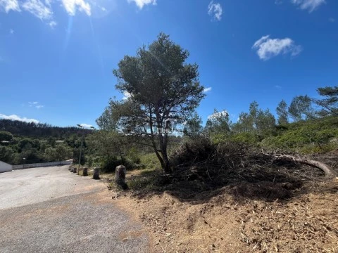 Terreno Urbano em Alcabideche, Cascais
