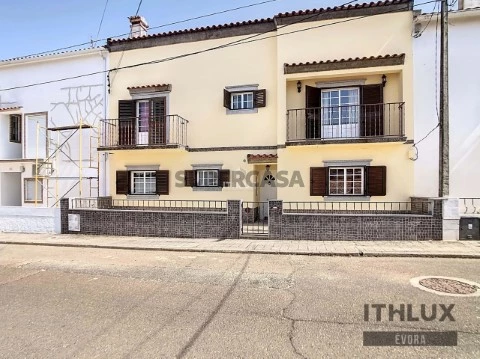 Maison 3 Chambres au São João Batista, Campo Maior