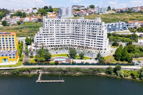 Apartamento T4 em Gondomar (São Cosme), Valbom e Jovim, Gondomar