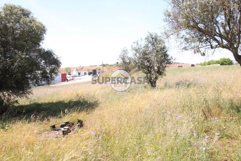 Terreno em Redondo, Redondo