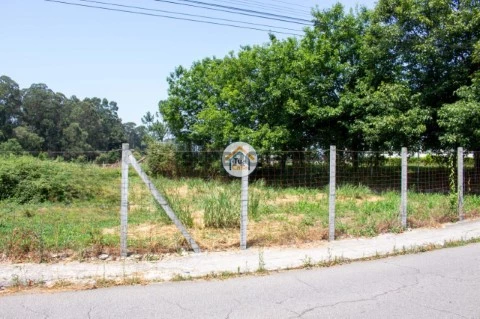 Terreno em Anta, Espinho