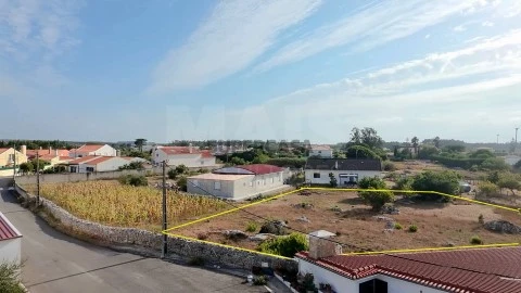 Terreno em Reguengo Grande, Lourinhã